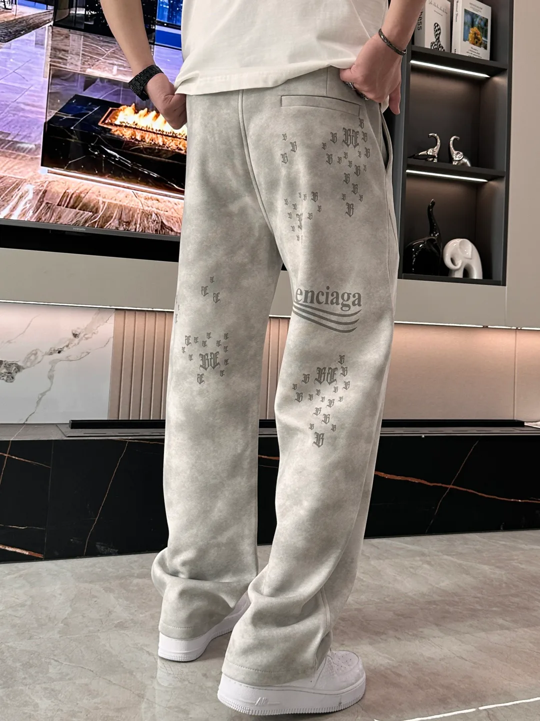 Брюки Мужские Balenciaga 13169963