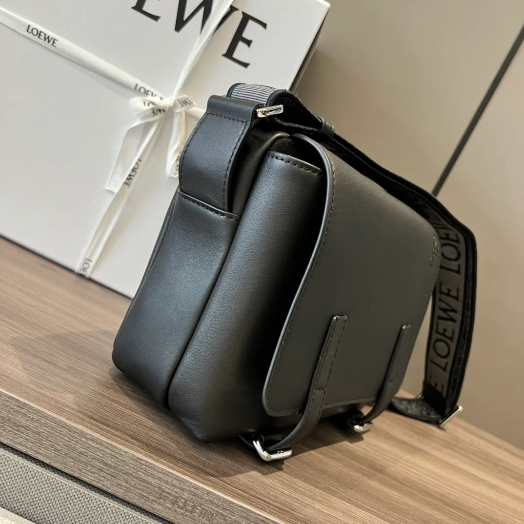 Сумки На Ремне Женские Loewe 6447990