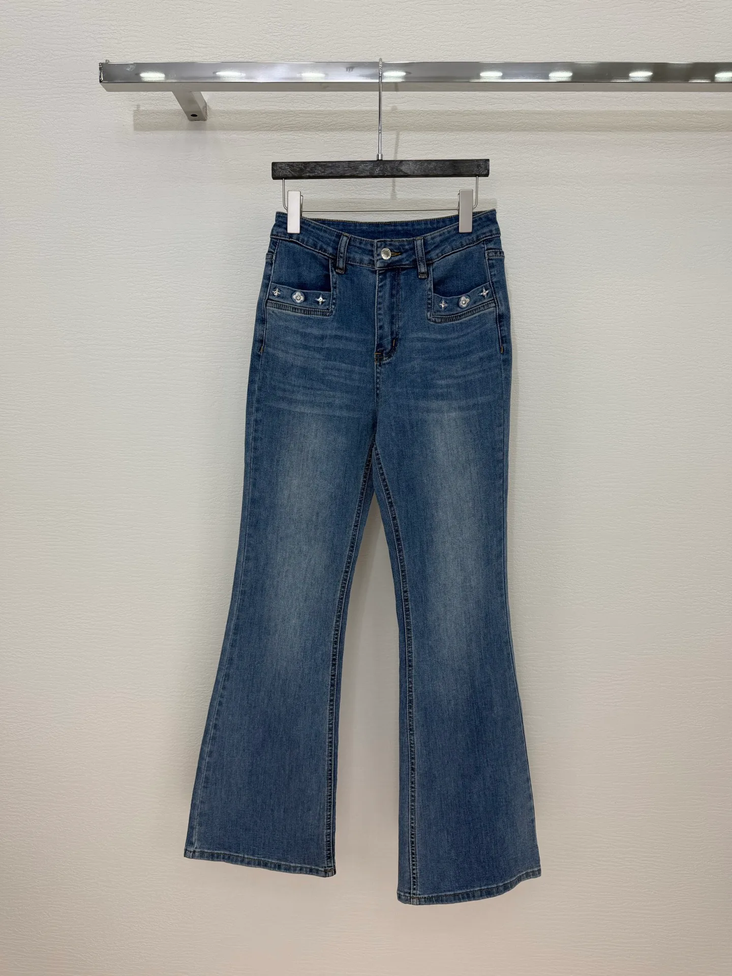 Джинсы Женские Louis Vuitton 11417169