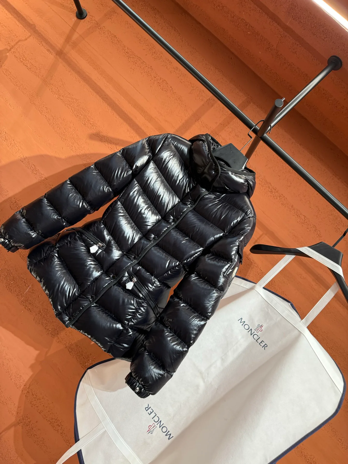 Куртки И Пуховики Женские Moncler 20100036