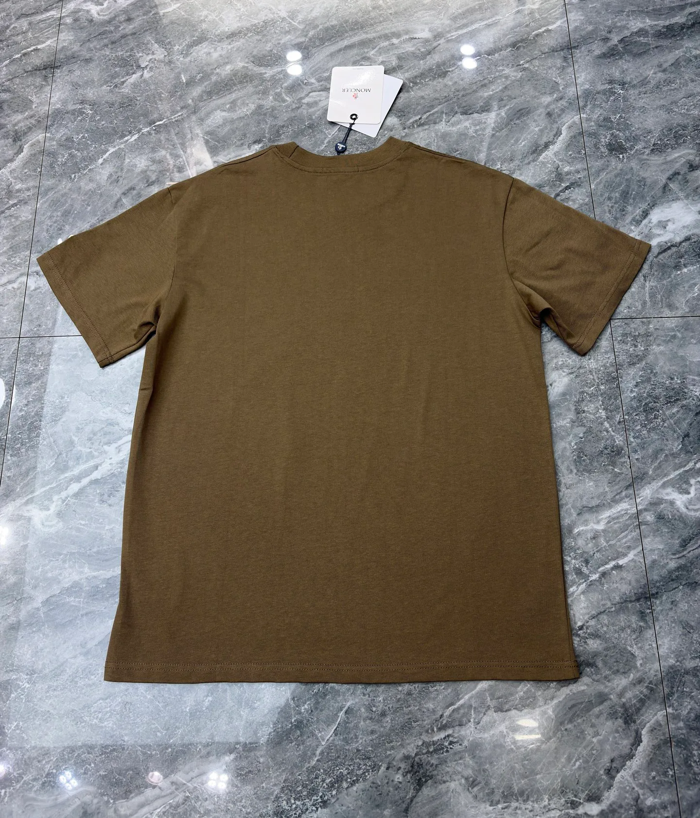 Футболки Женские Moncler 11424374