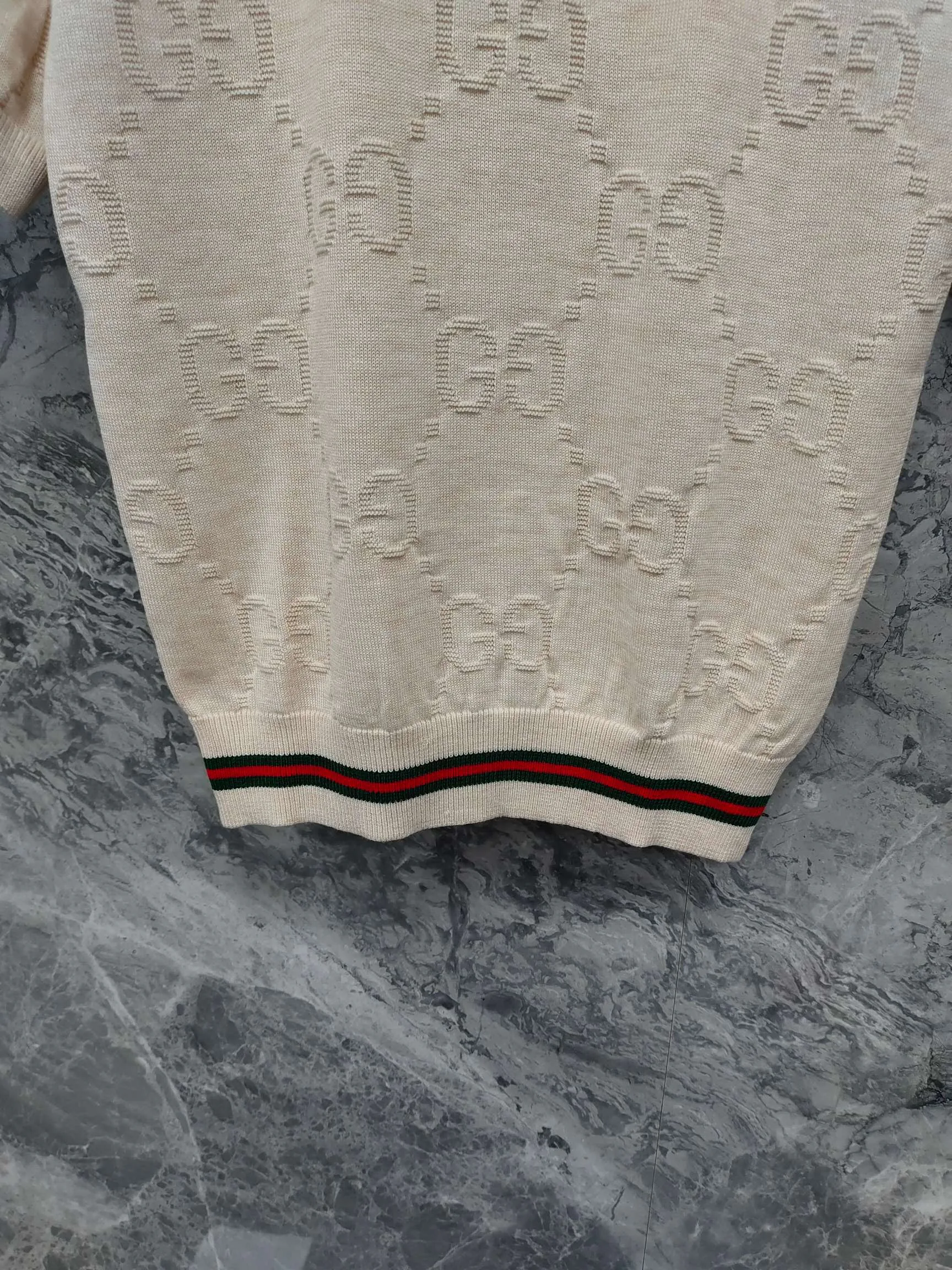 Футболки Женские Gucci 10885820