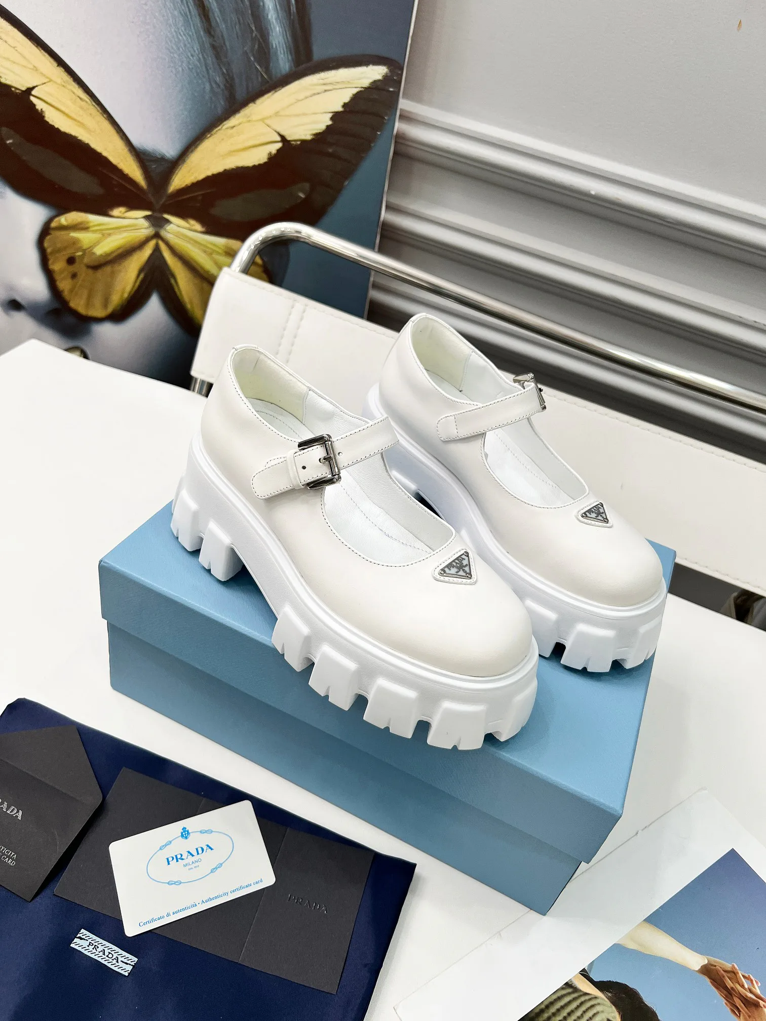 Туфли Женские Prada 10481092