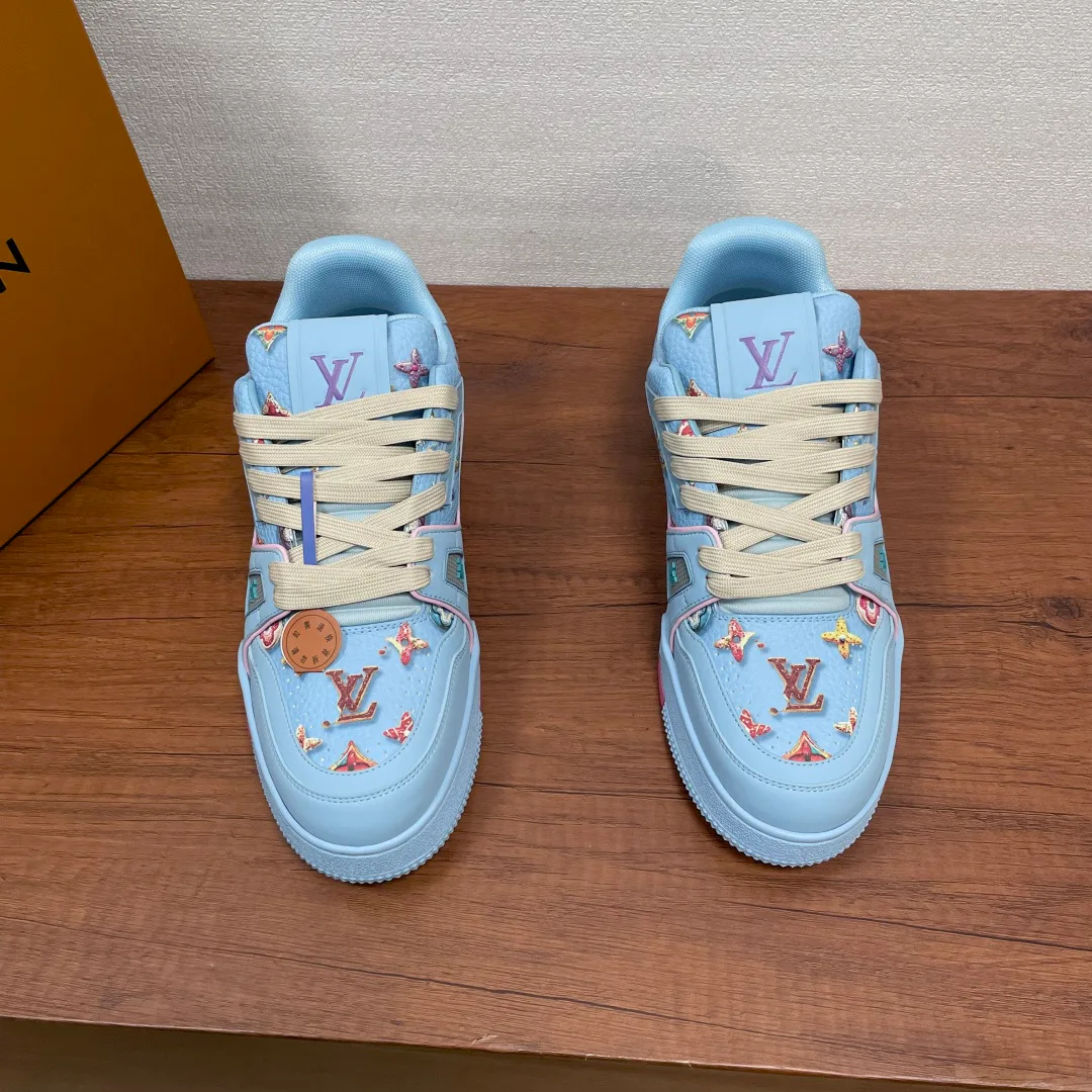 Кроссовки Женские Louis Vuitton 2556220