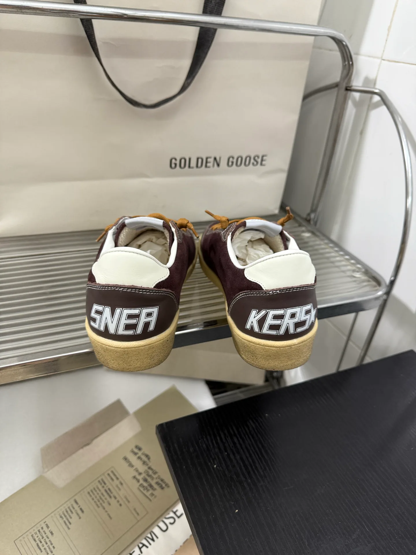 Кроссовки Женские Golden Goose 18211936