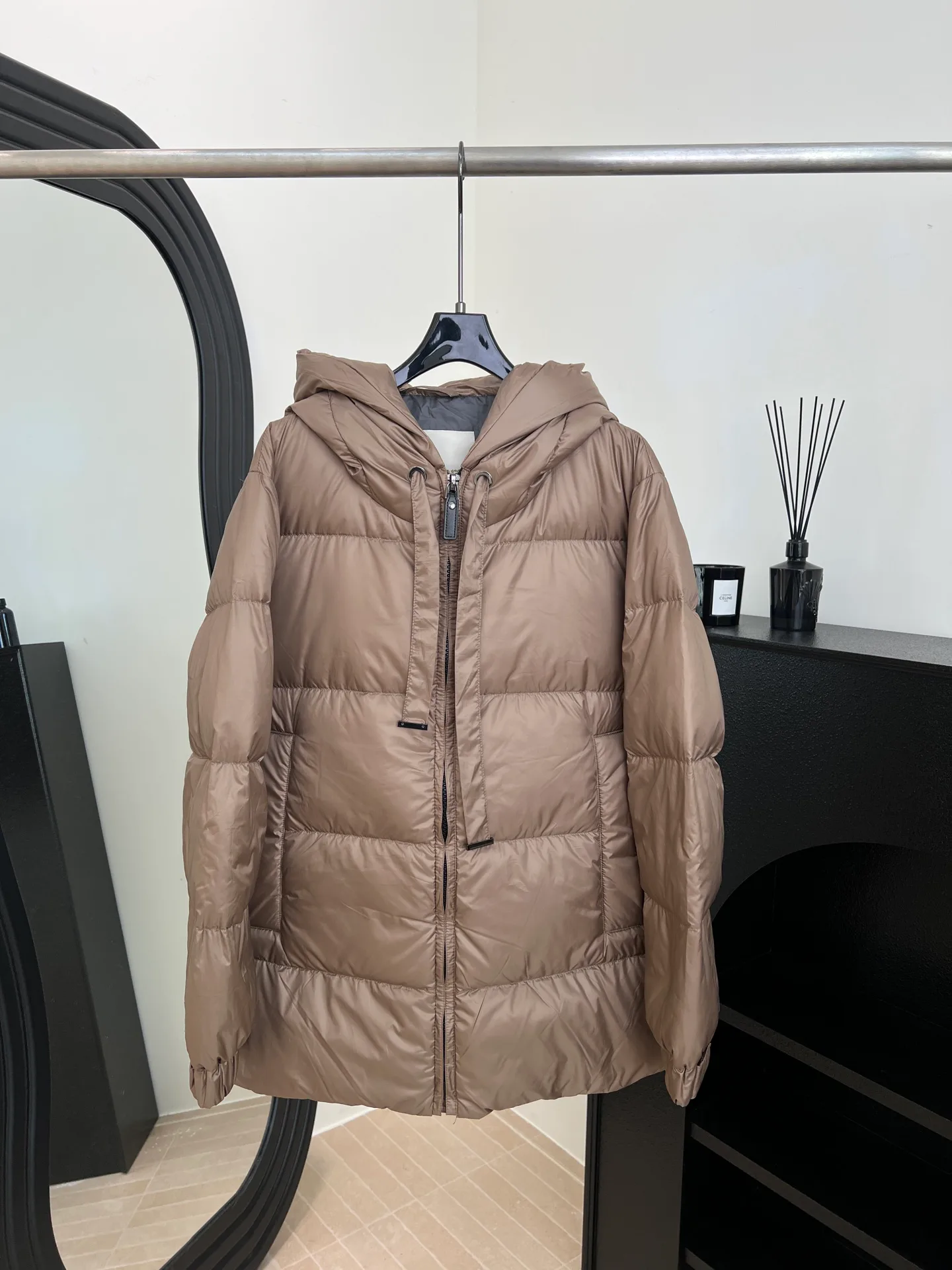 Куртки И Пуховики Женские Max Mara 1449146