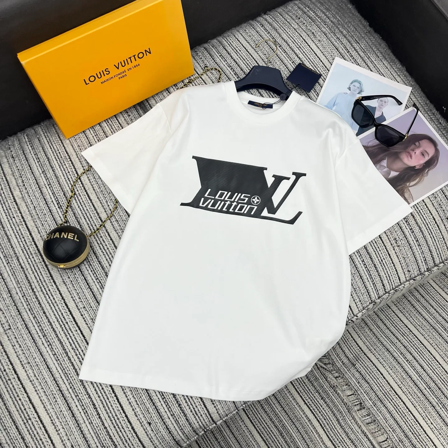 Футболки Женские Louis Vuitton 12754494