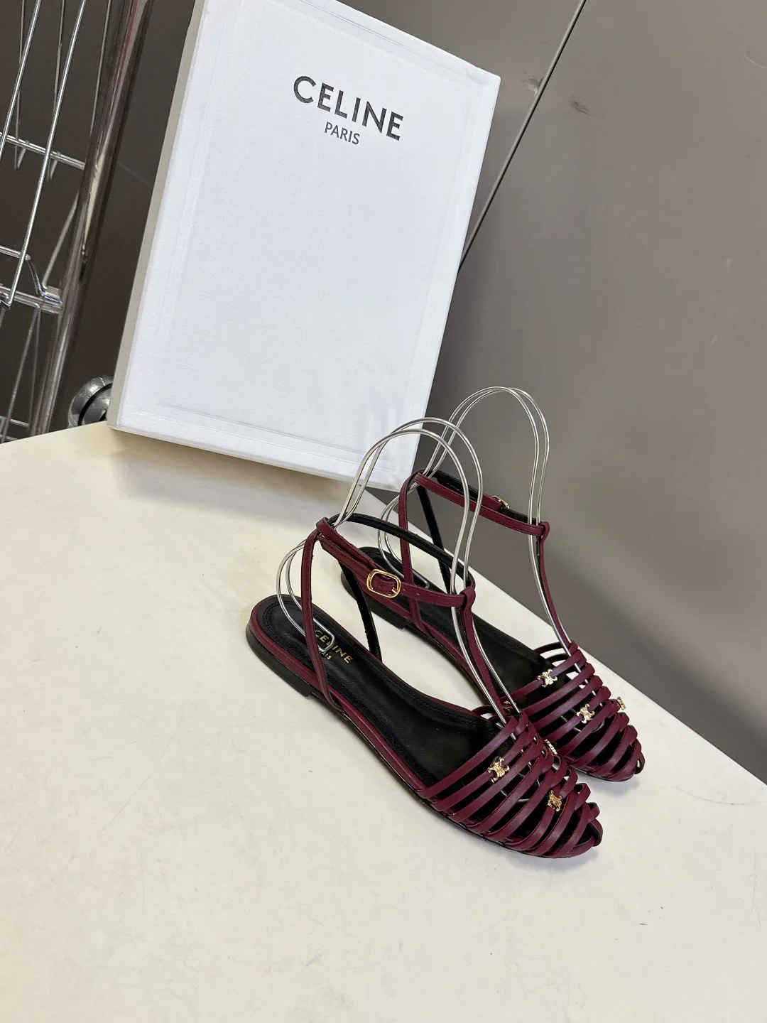 Сандалии Женские Celine 14084619