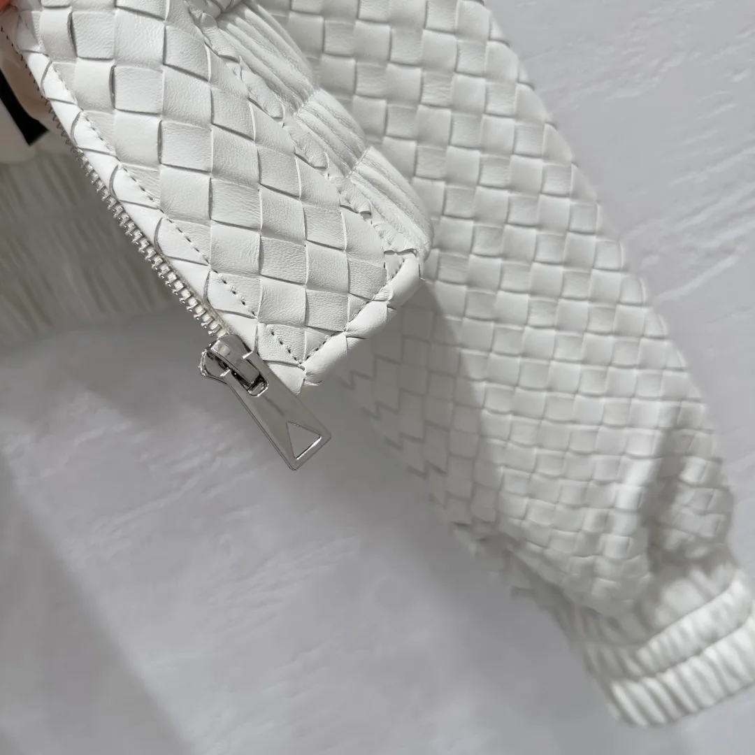 Кожаные Куртки И Дублёнки Женские Bottega Veneta 16933275