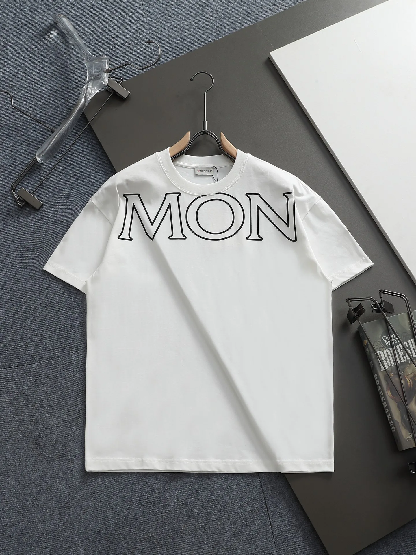 Футболки Женские Moncler 1617501