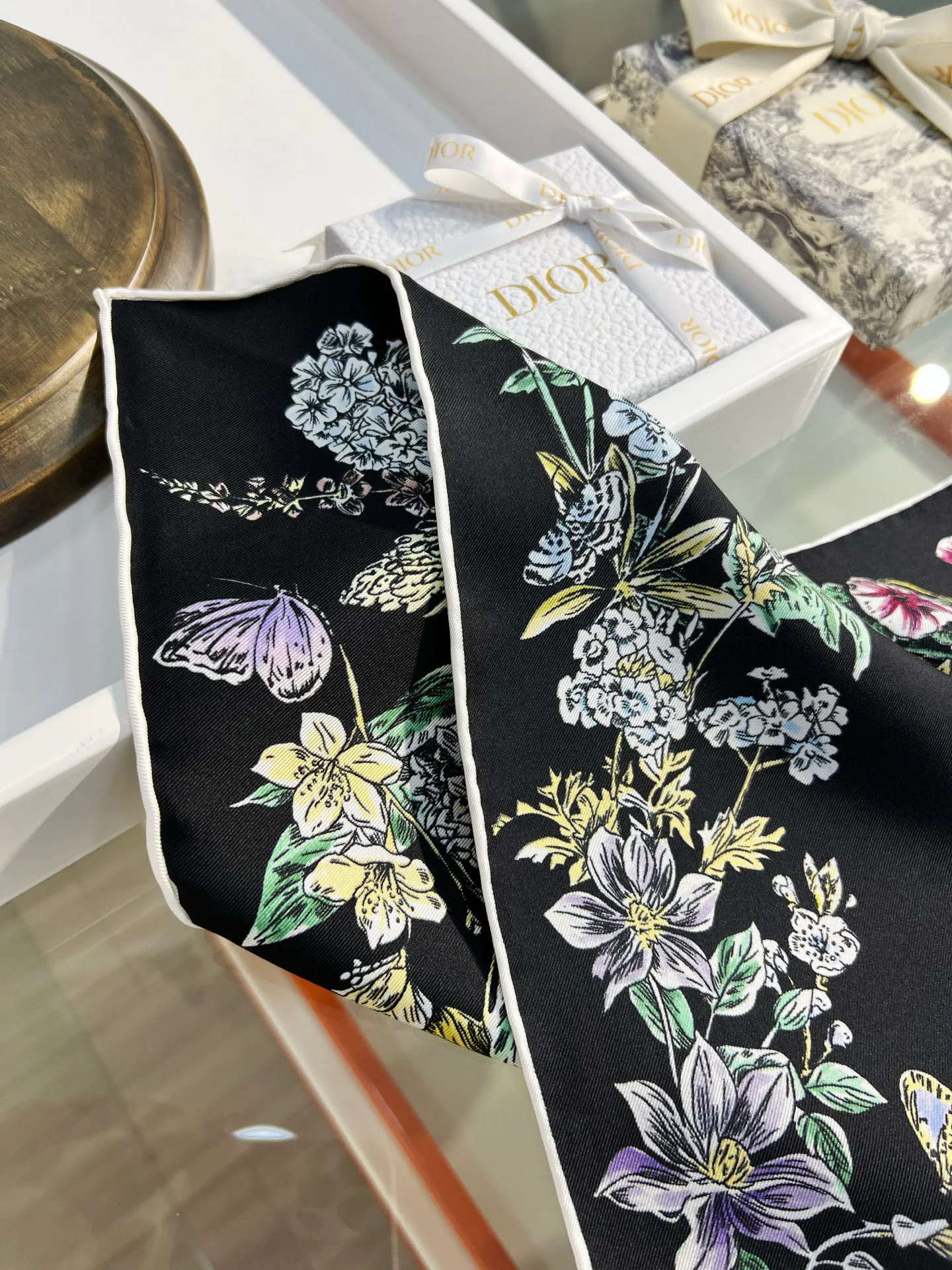 Платки Christian Dior 11256478