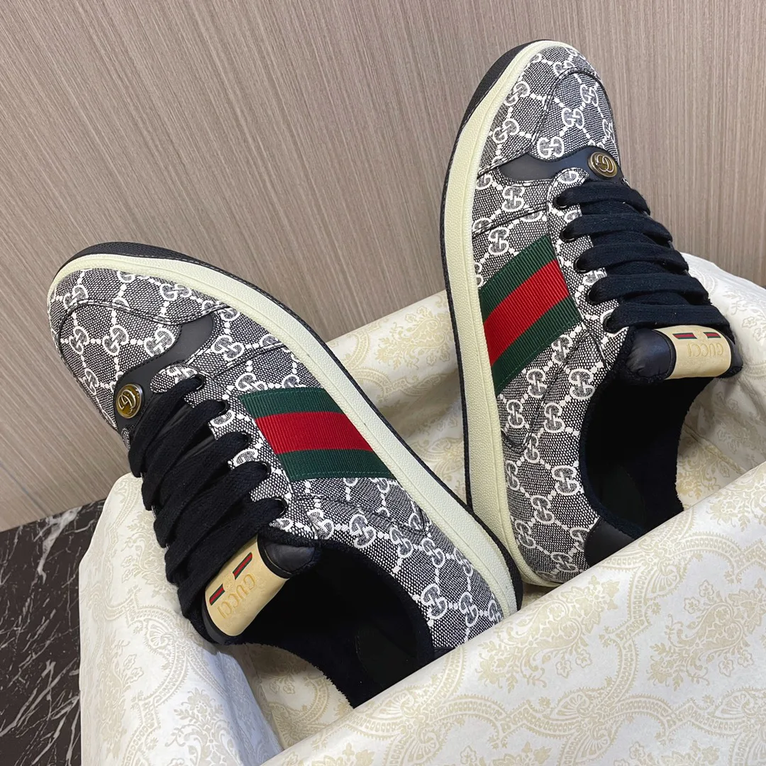 Кроссовки Женские Gucci 17620498