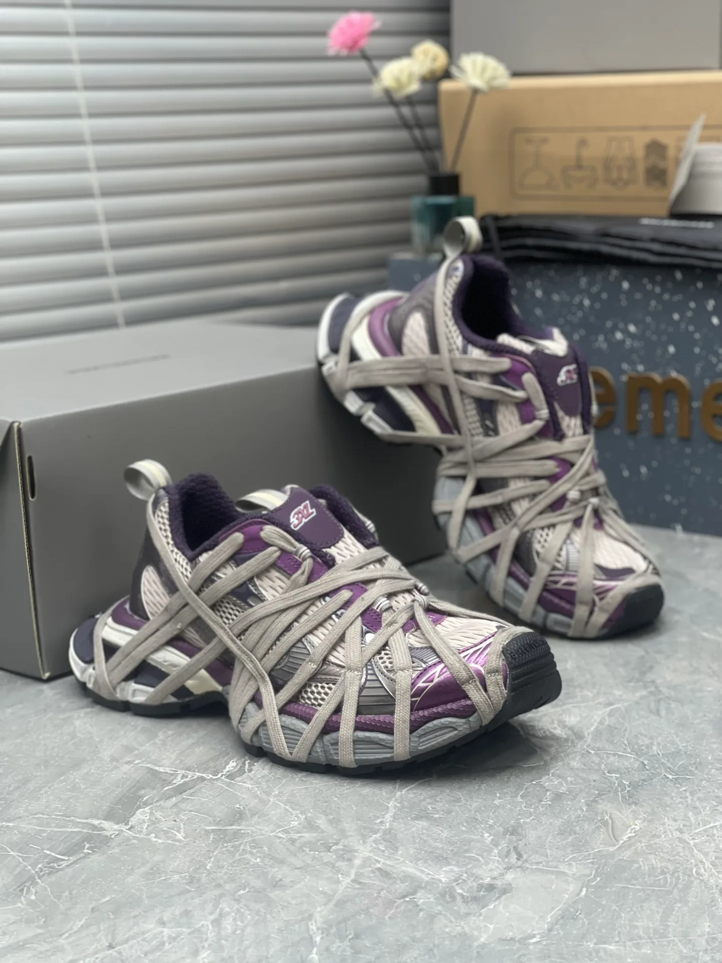 Кроссовки Мужские Balenciaga 19091397