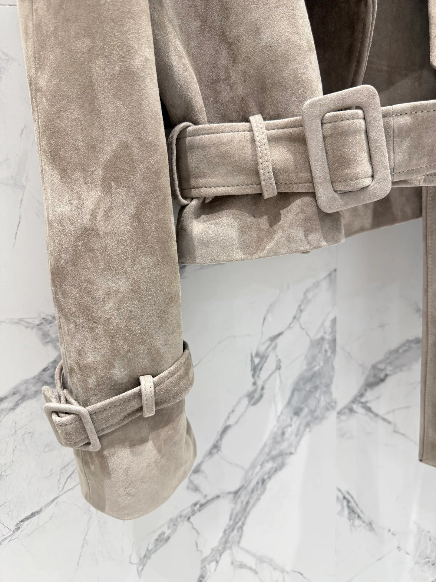 Кожаные Куртки И Дублёнки Женские Saint Laurent 11598166