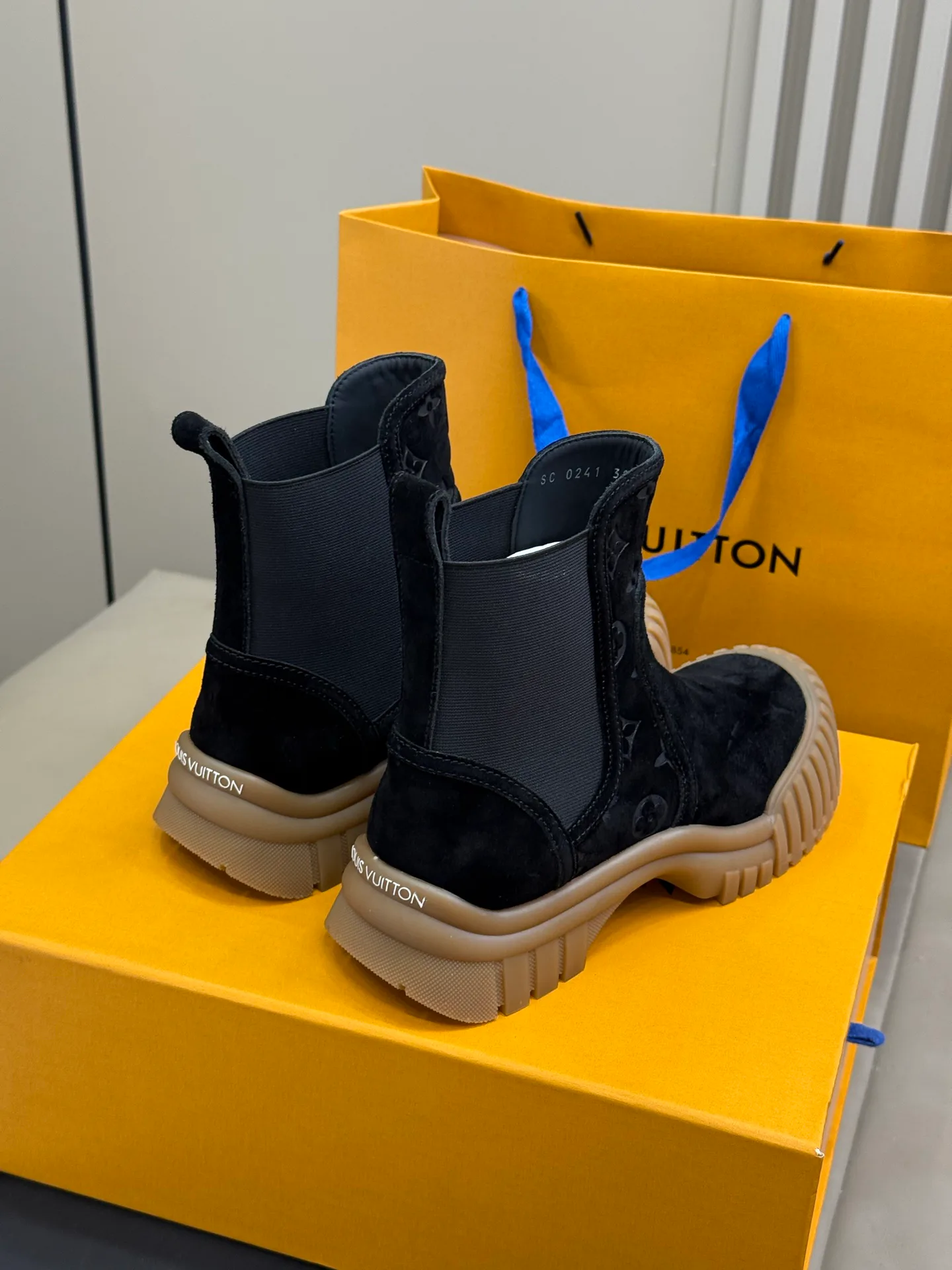 Ботинки Женские Louis Vuitton 361187