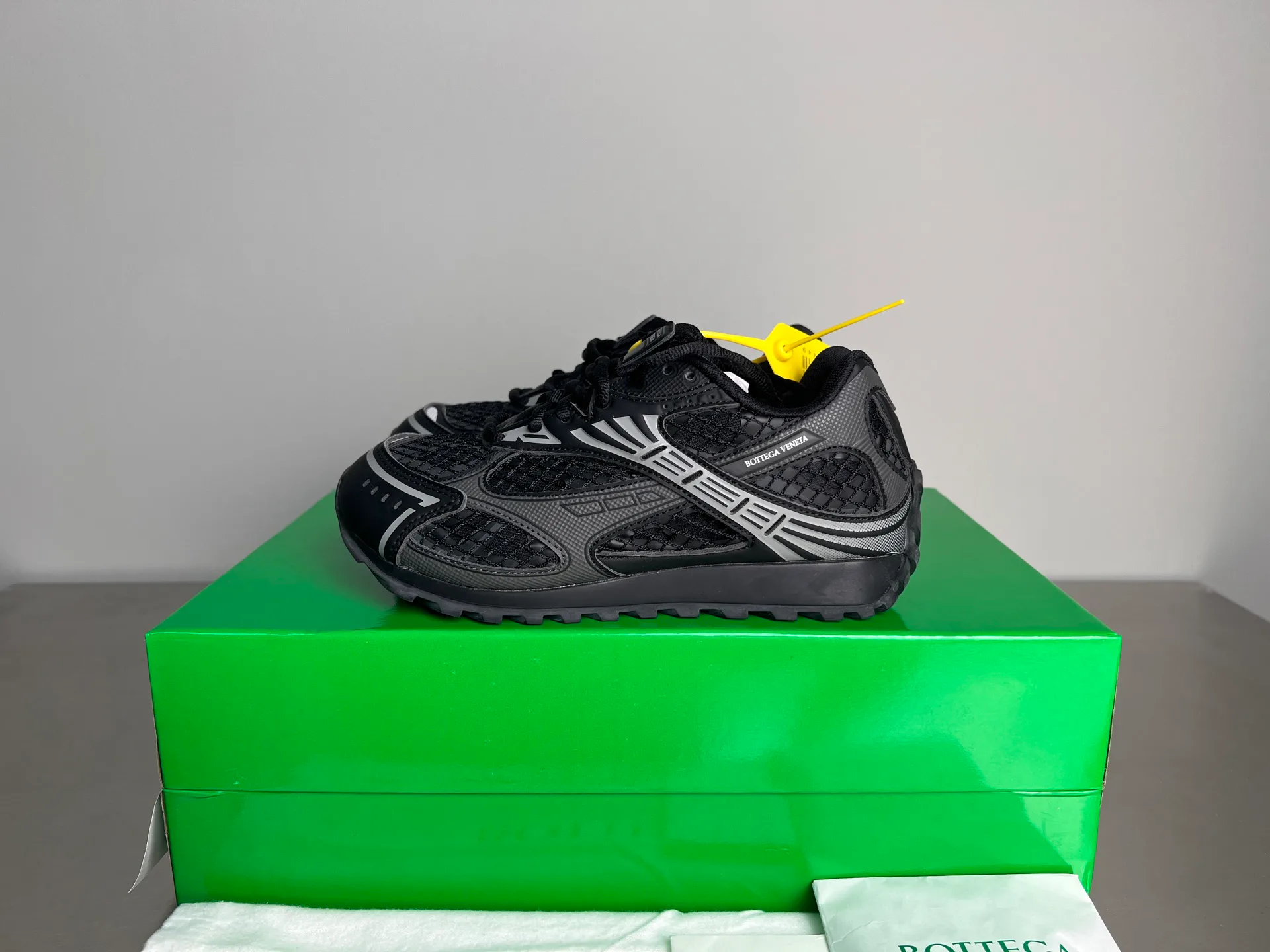 Кроссовки Женские Bottega Veneta 19449