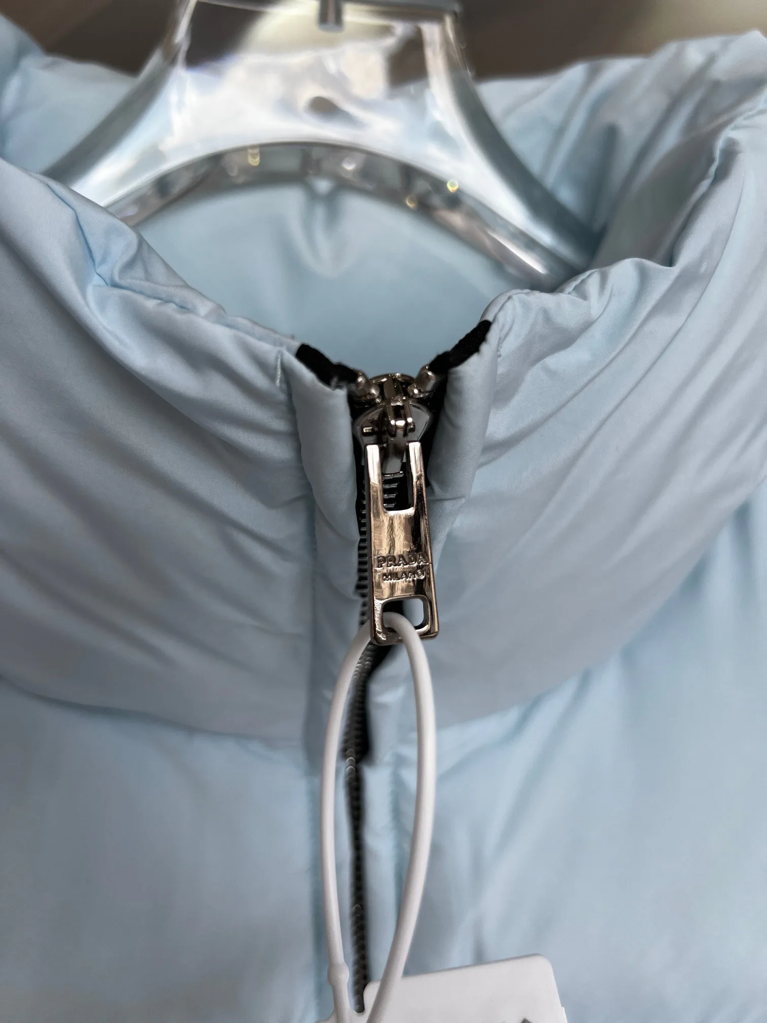 Куртки И Пуховики Женские Prada 2162140