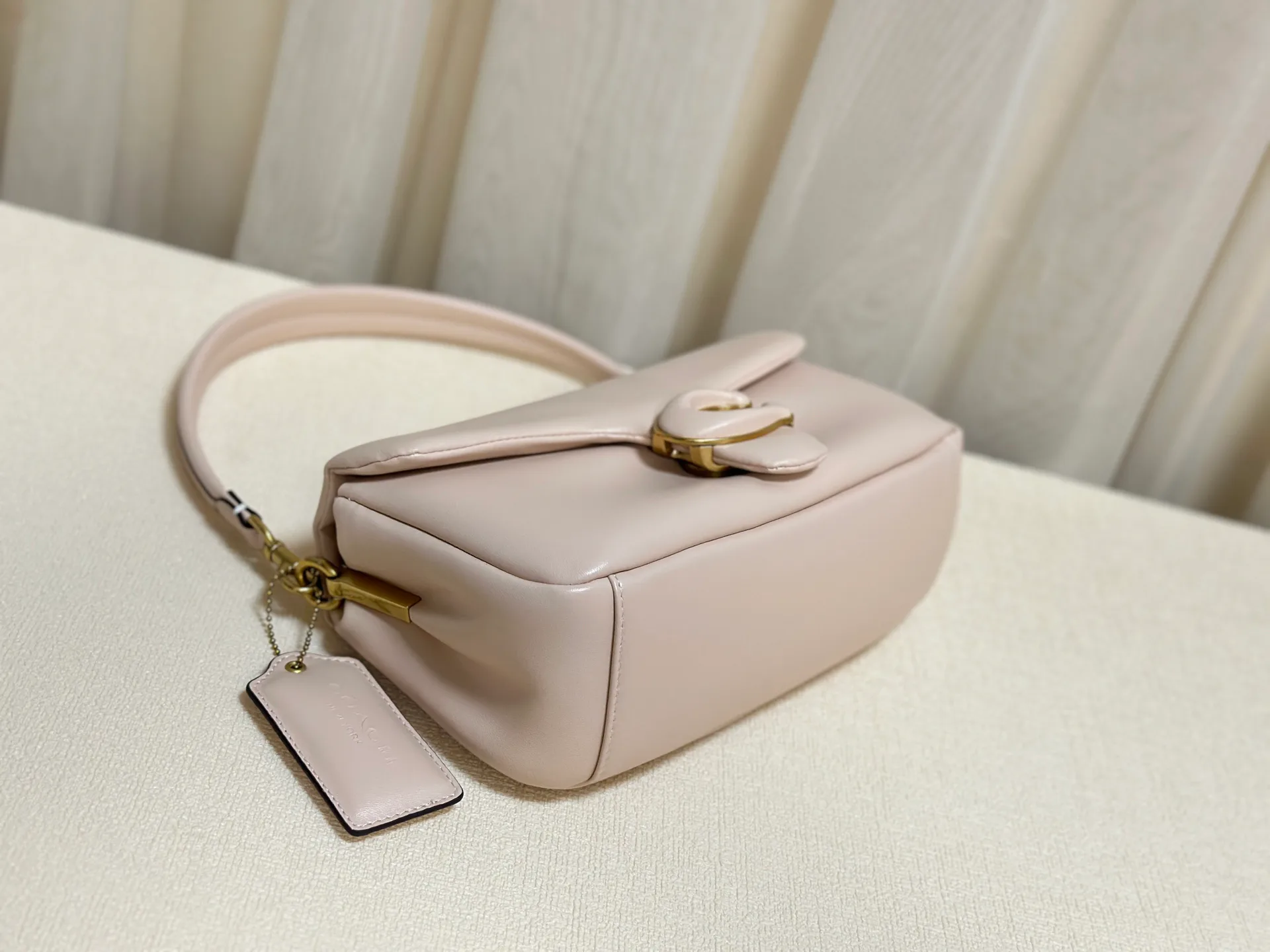 Классические Сумки Женские Coach 11707273