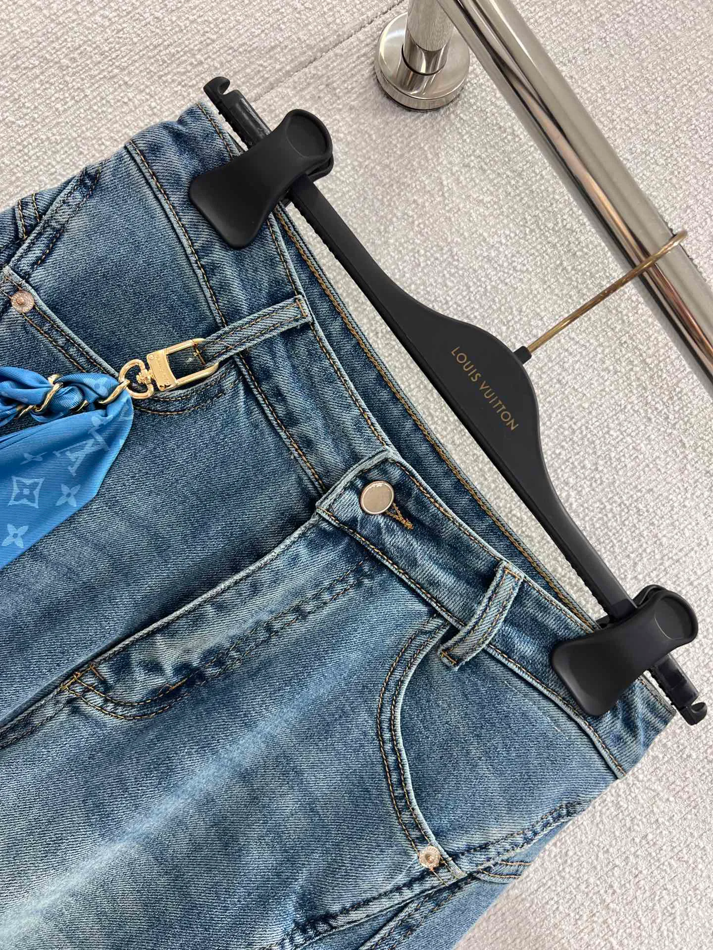 Джинсы Женские Louis Vuitton 5077089