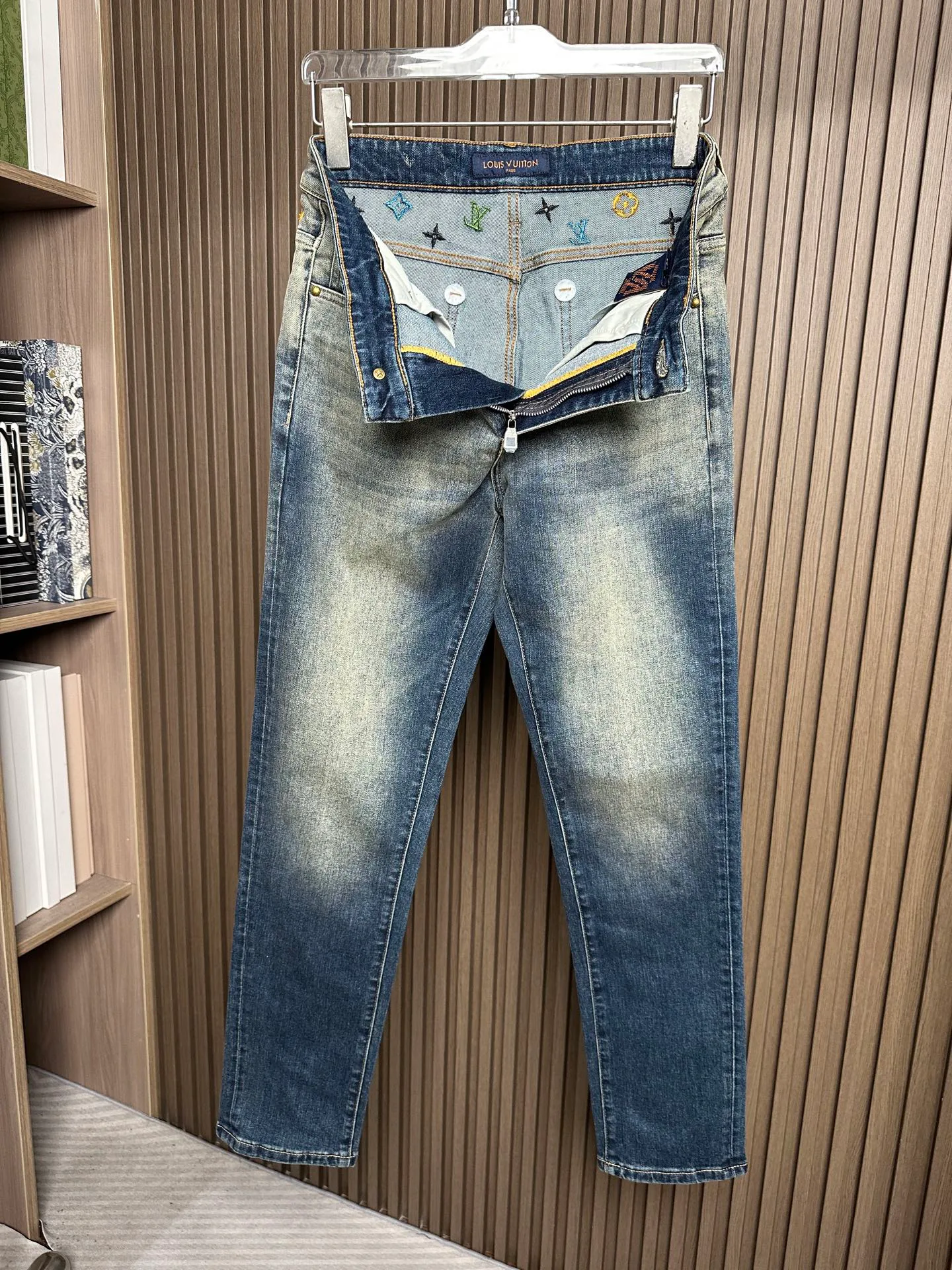 Джинсы Женские Louis Vuitton 12192790