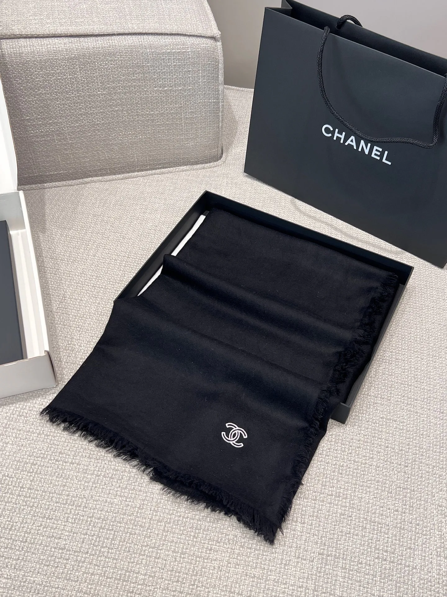 Шарфы Chanel 18141119