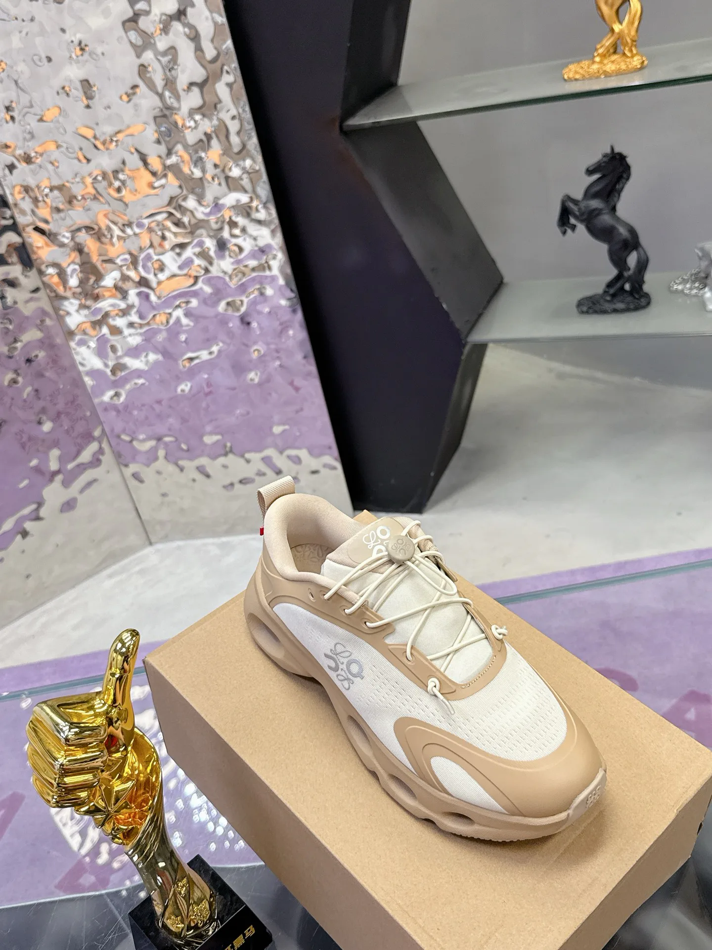 Кроссовки Женские Loewe 176091