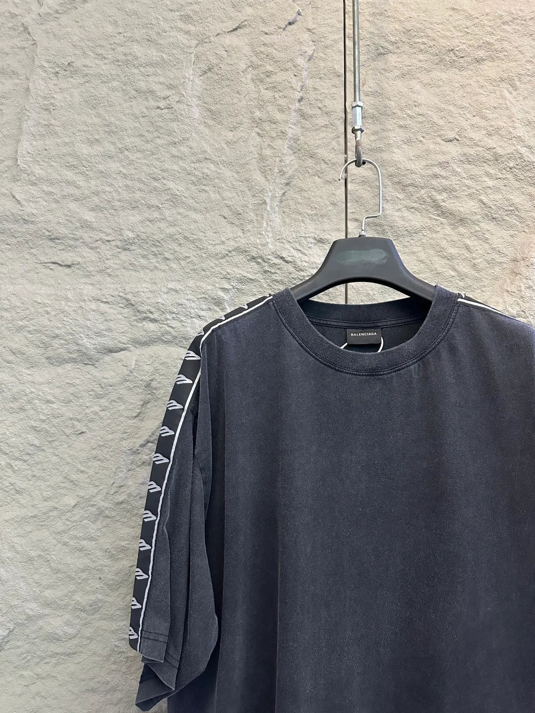 Футболки Женские Balenciaga 12310474