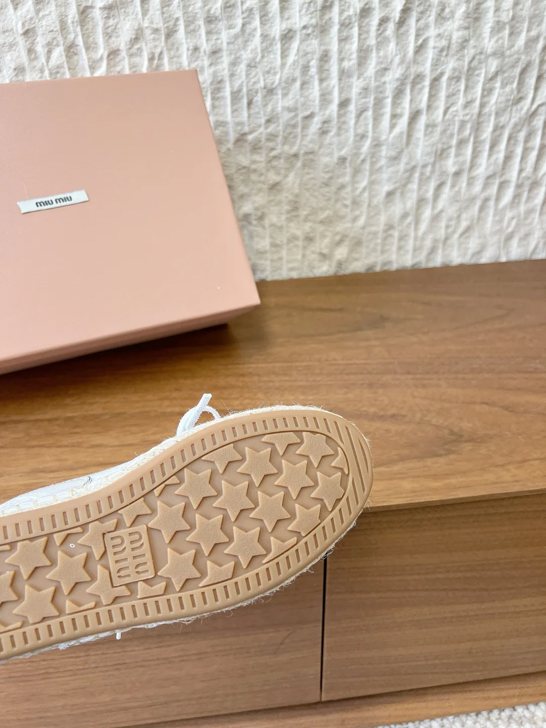 Кроссовки Женские Miu Miu 850616