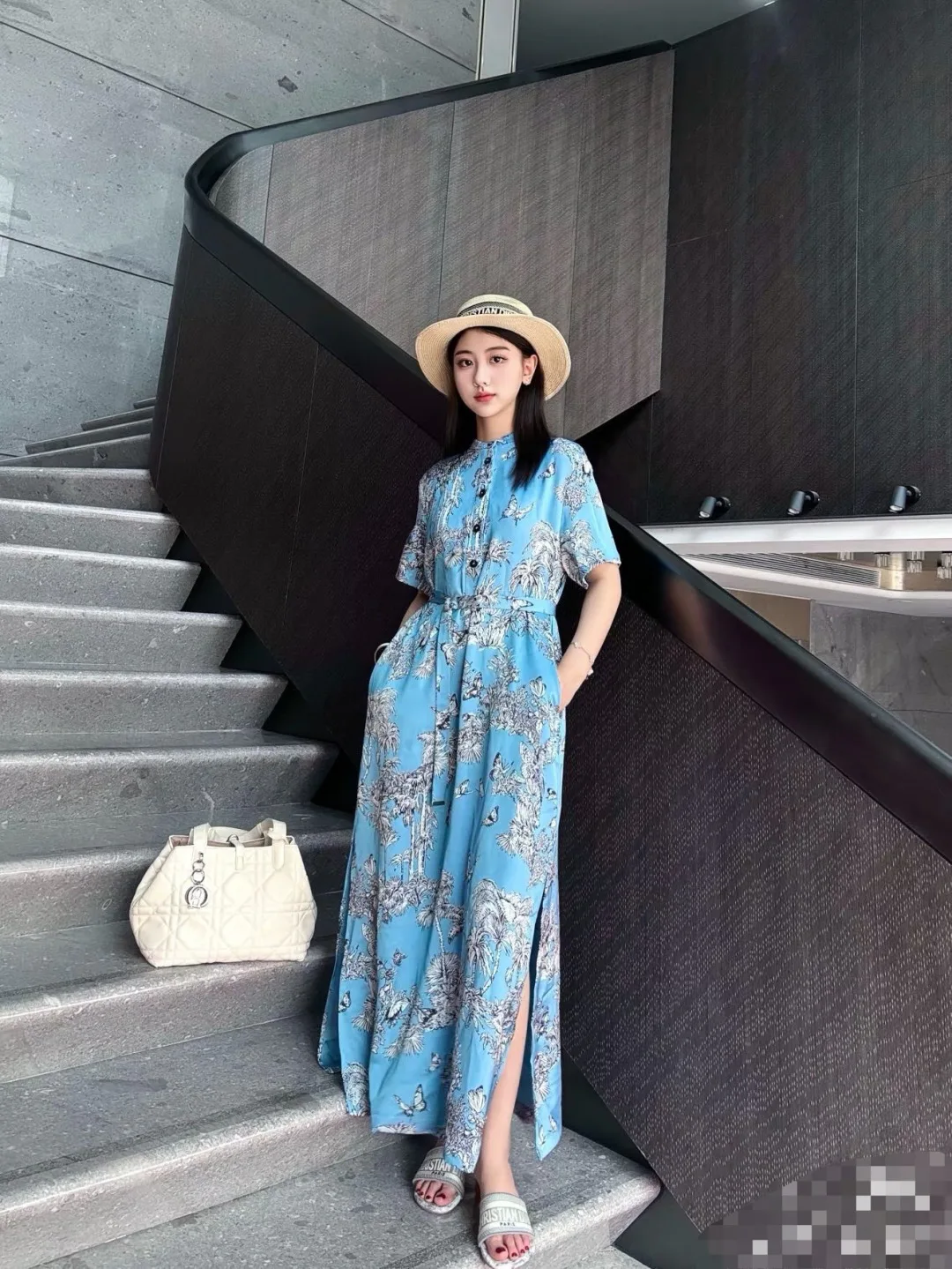 Платья Женские Christian Dior 11619239