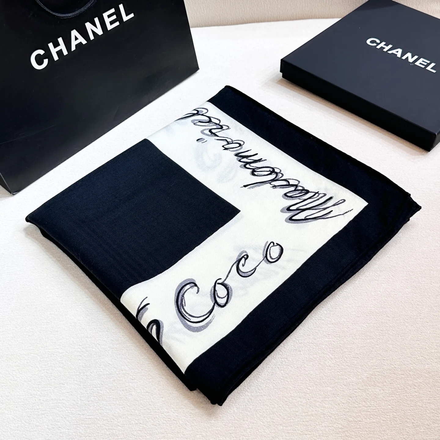 Шарфы Chanel 10627786