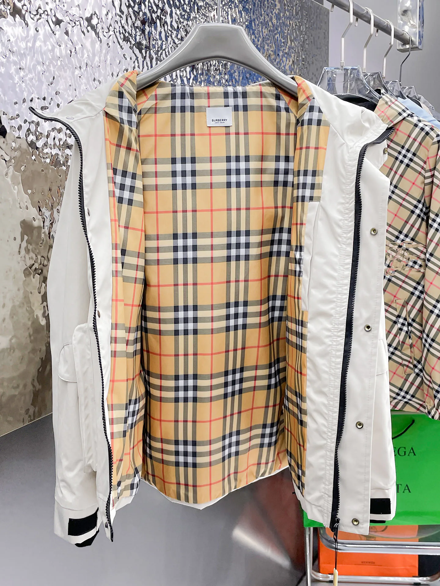 Куртки И Пуховики Мужские Burberry 9352358