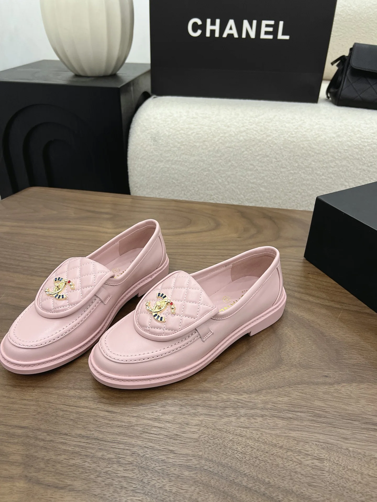 Лоферы И Мокасины Женские Chanel 17303659