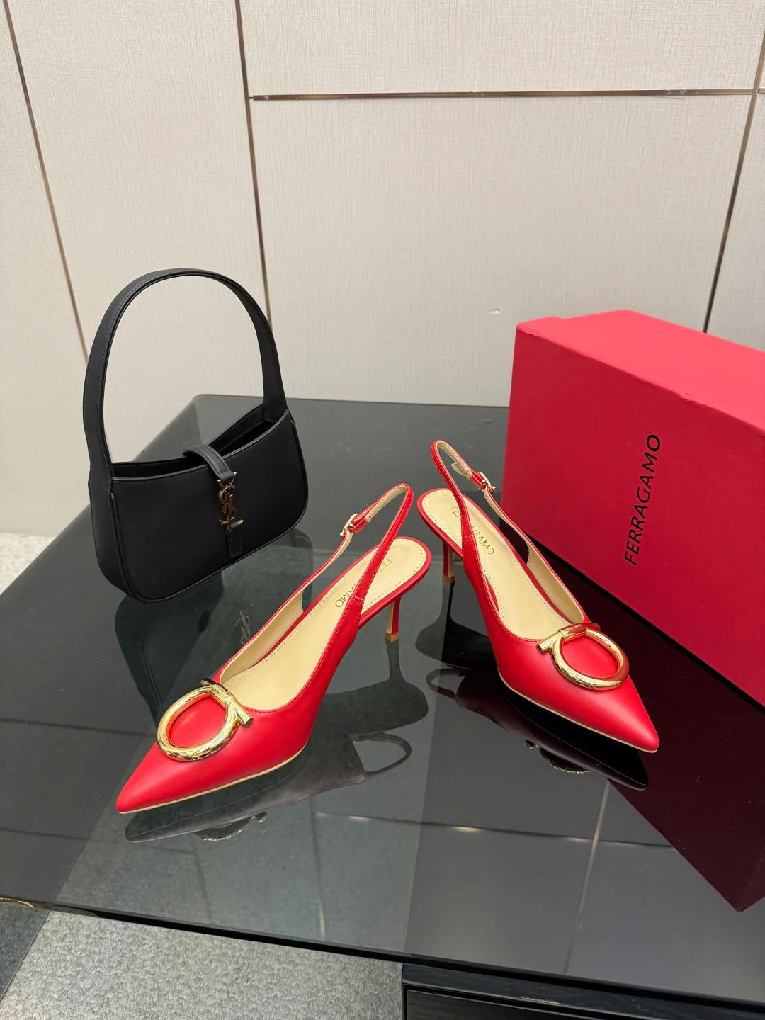 Туфли Женские Salvatore Ferragamo 1498826