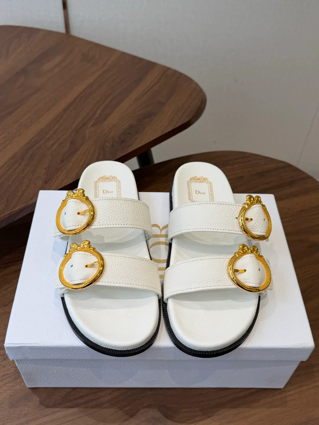 Шлепанцы Женские Christian Dior 17461310