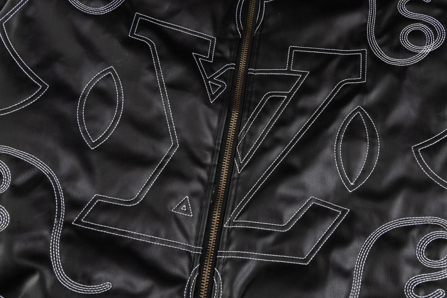 Куртки И Пуховики Женские Louis Vuitton 212521