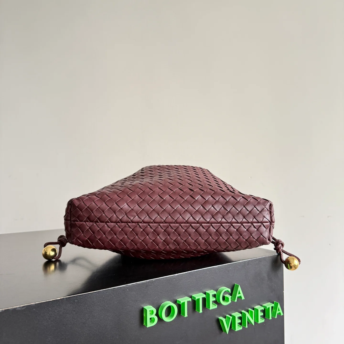Классические Сумки Женские Bottega Veneta 12214537