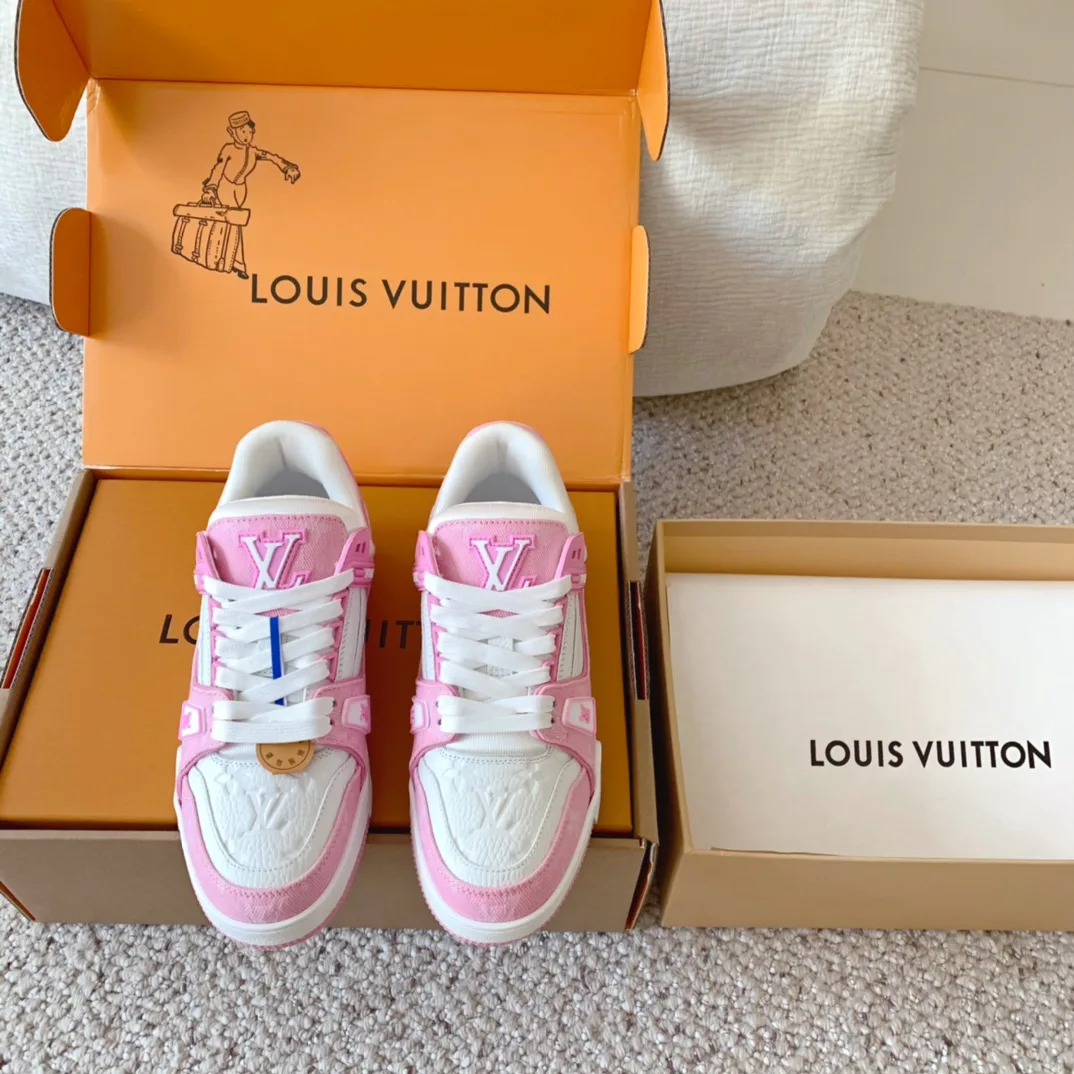 Кроссовки Женские Louis Vuitton 10290669