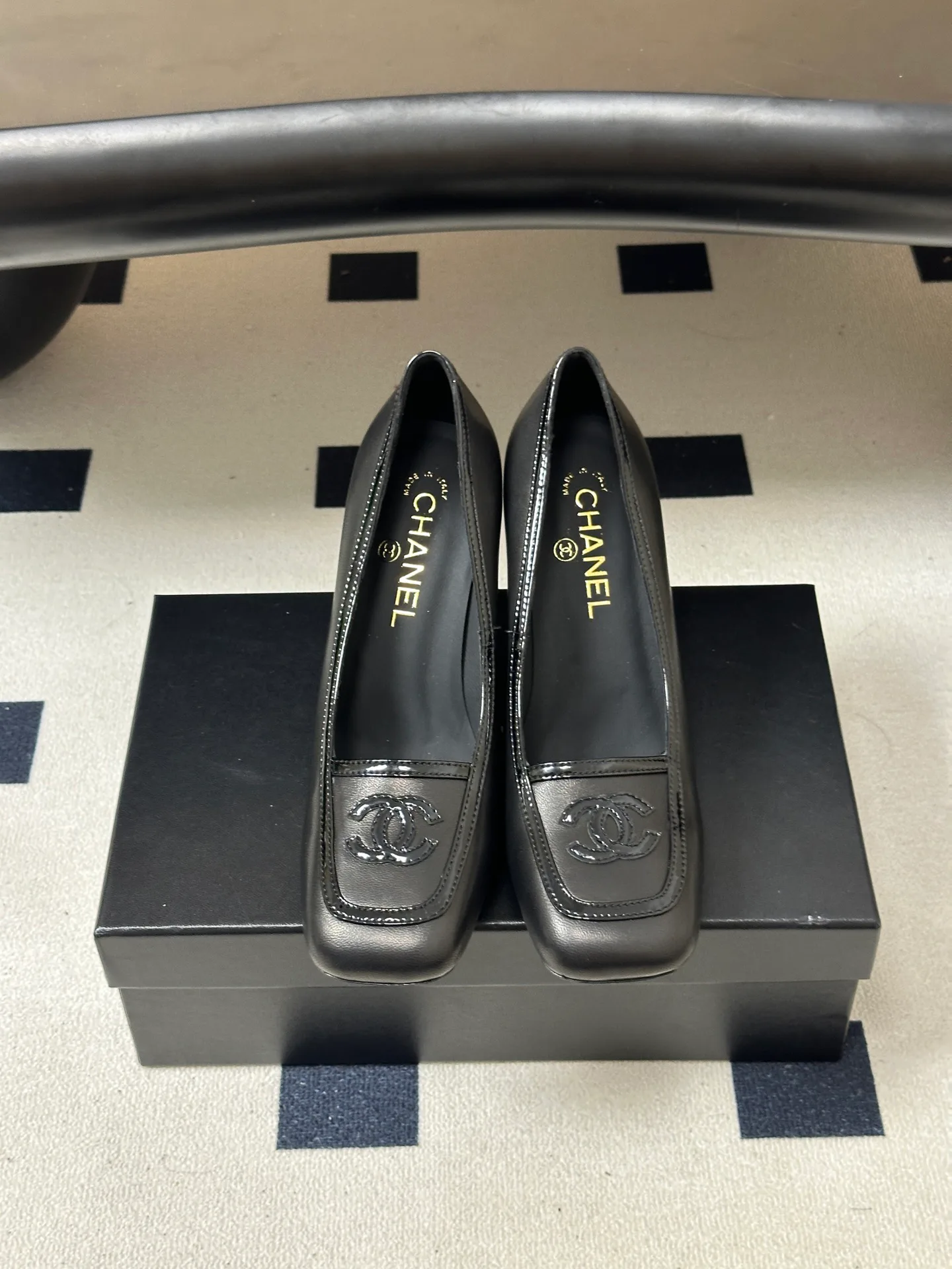 Туфли Женские Chanel 18041912