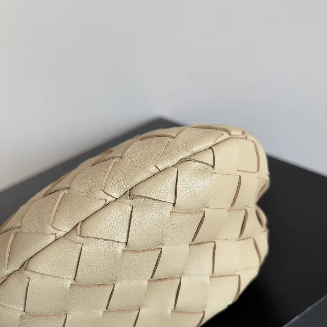 Классические Сумки Женские Bottega Veneta 13379685