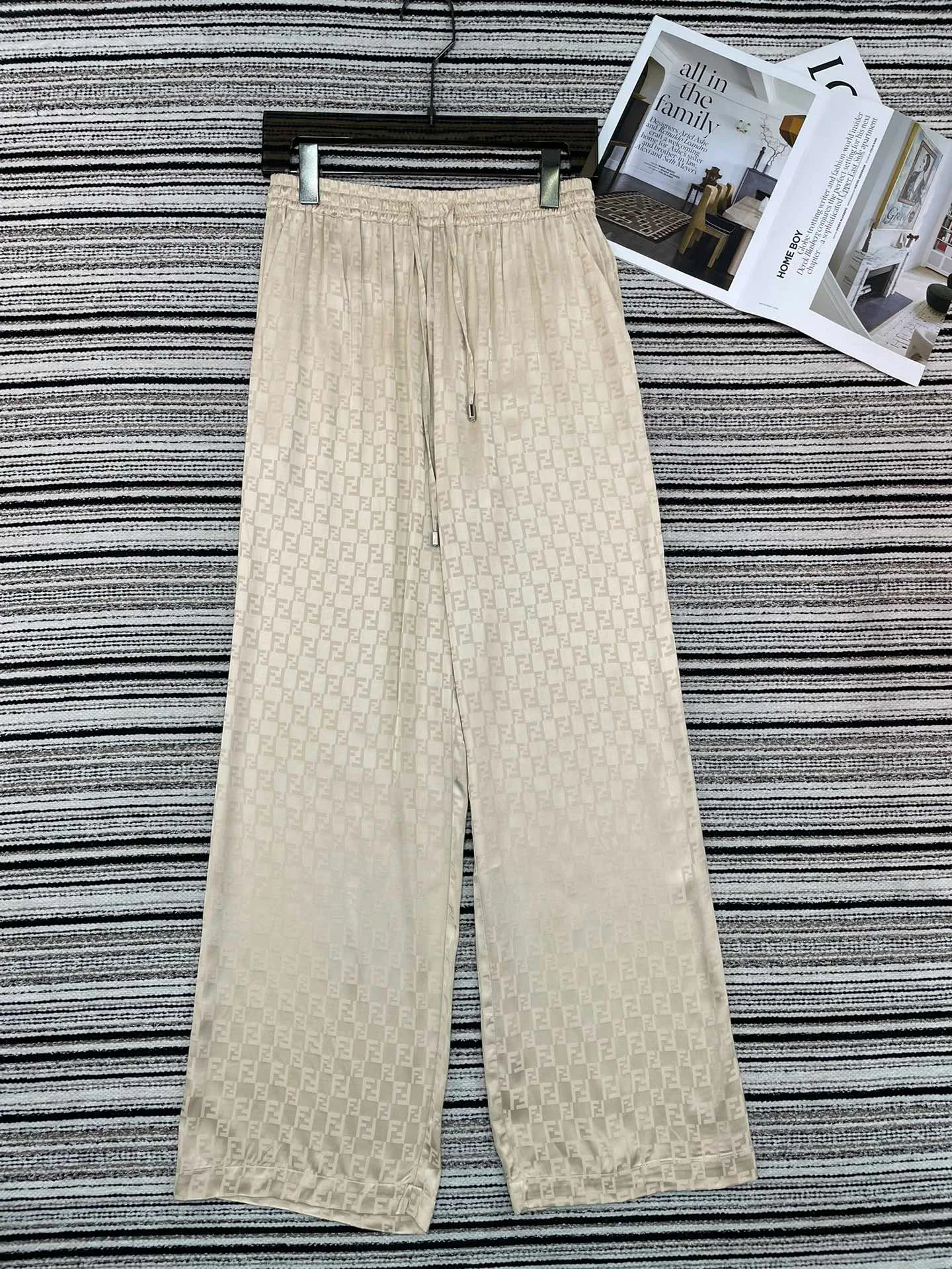 Брюки Женские Fendi 11181624