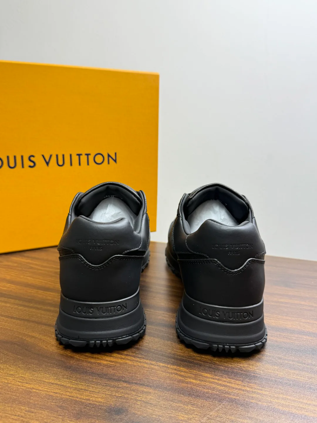 Кроссовки Мужские Louis Vuitton 20143424