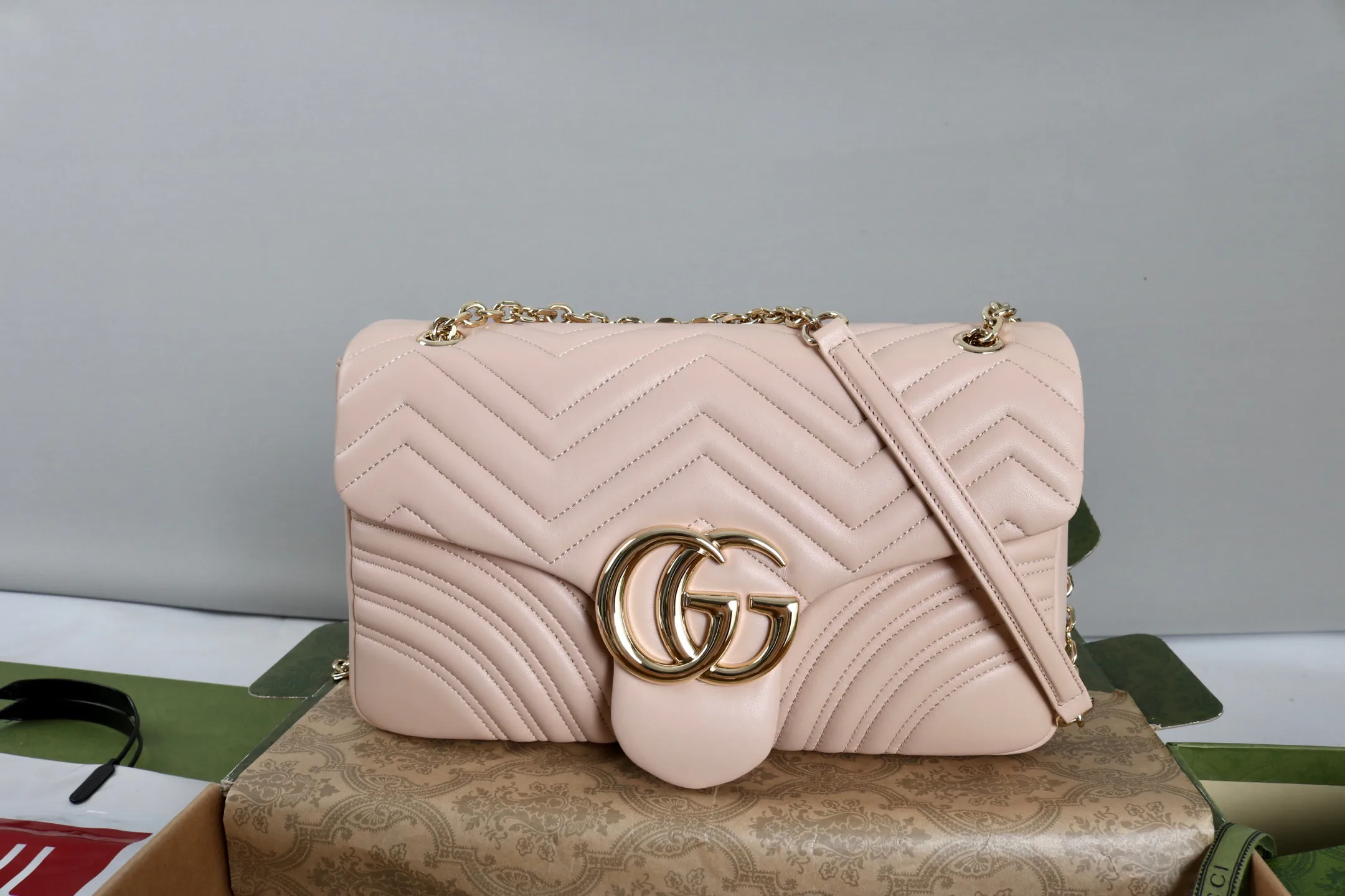 Классические Сумки Женские Gucci 18223242