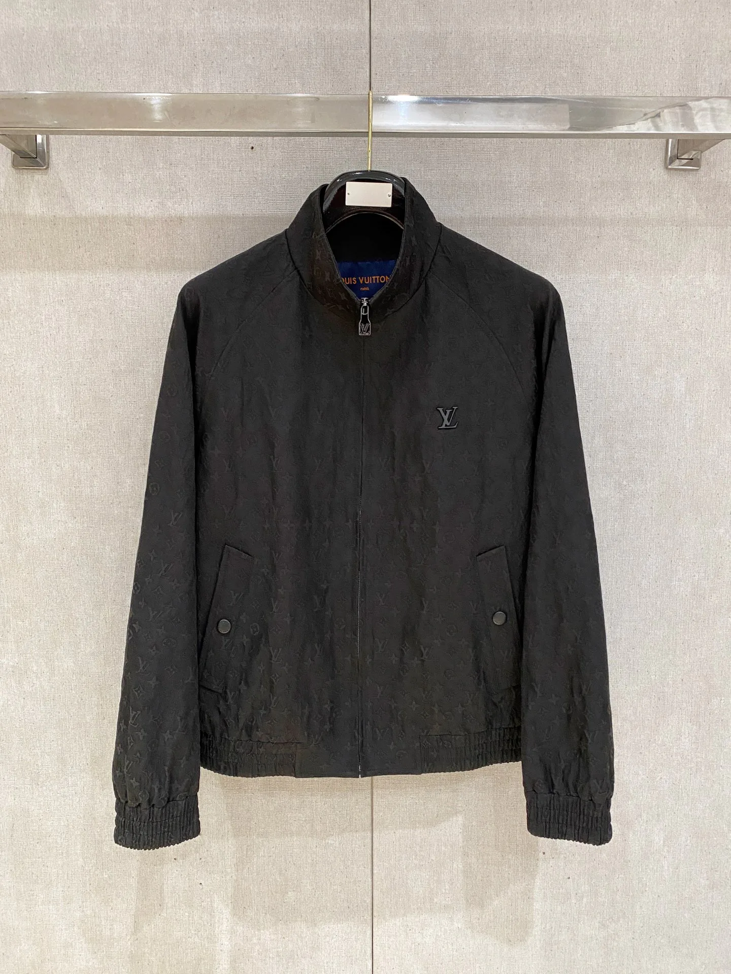 Куртки И Пуховики Мужские Louis Vuitton 11865120
