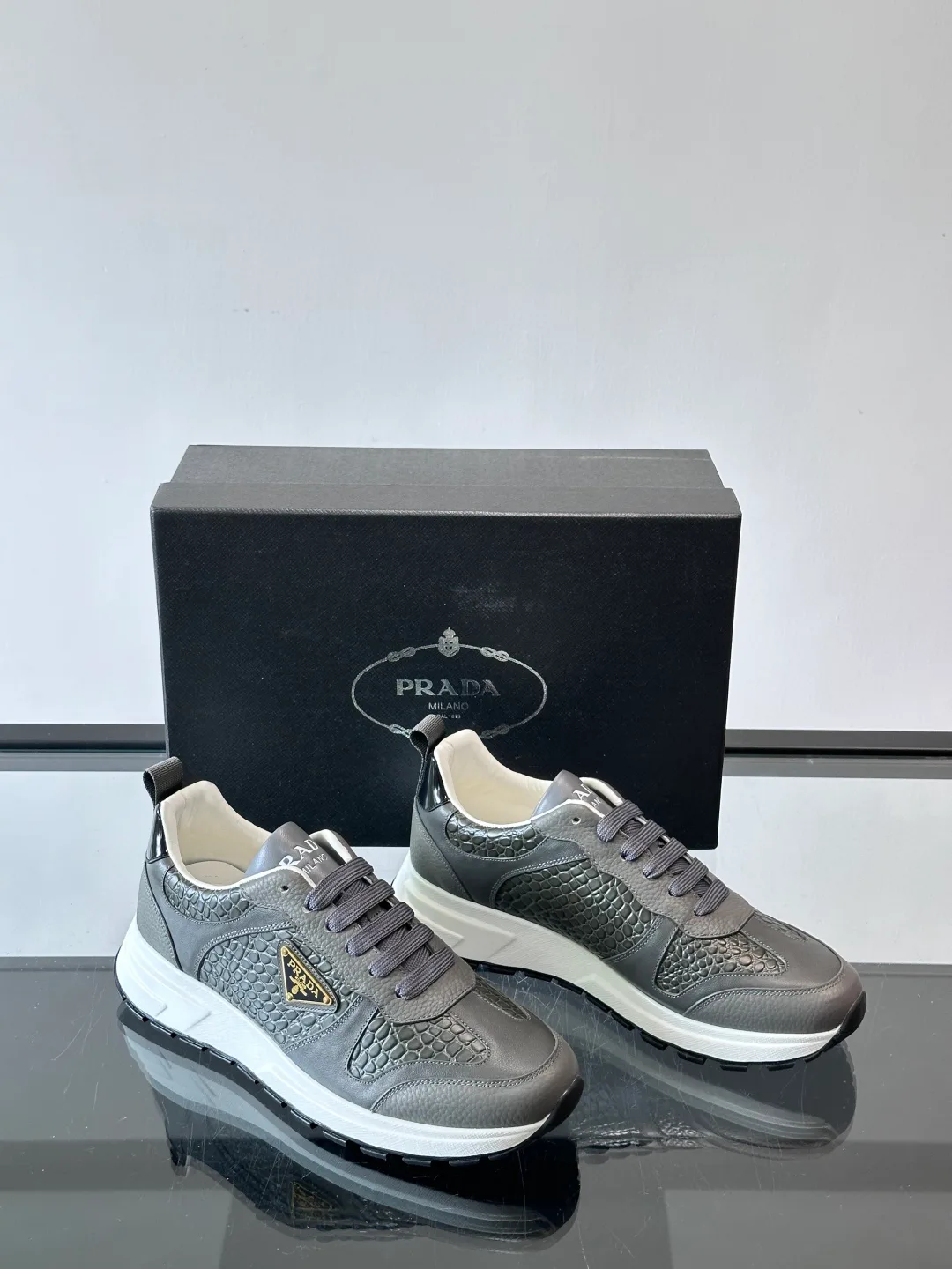 Кроссовки Мужские Prada 160606