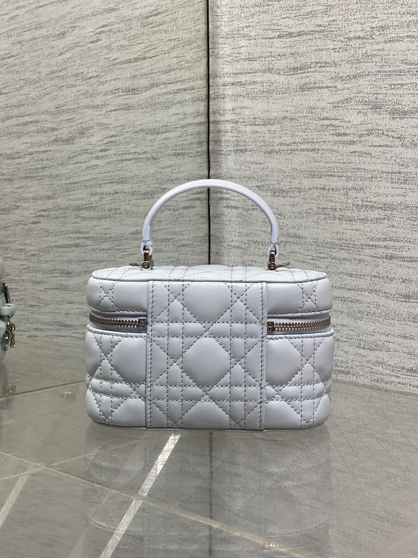 Клатчи Женские Christian Dior 12189457