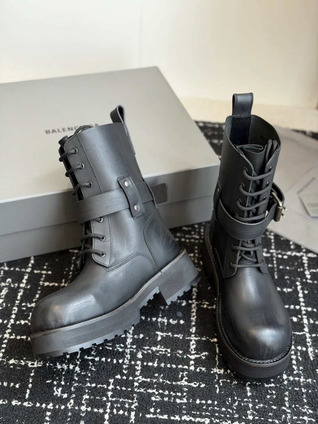 Ботинки Женские Balenciaga 17526829