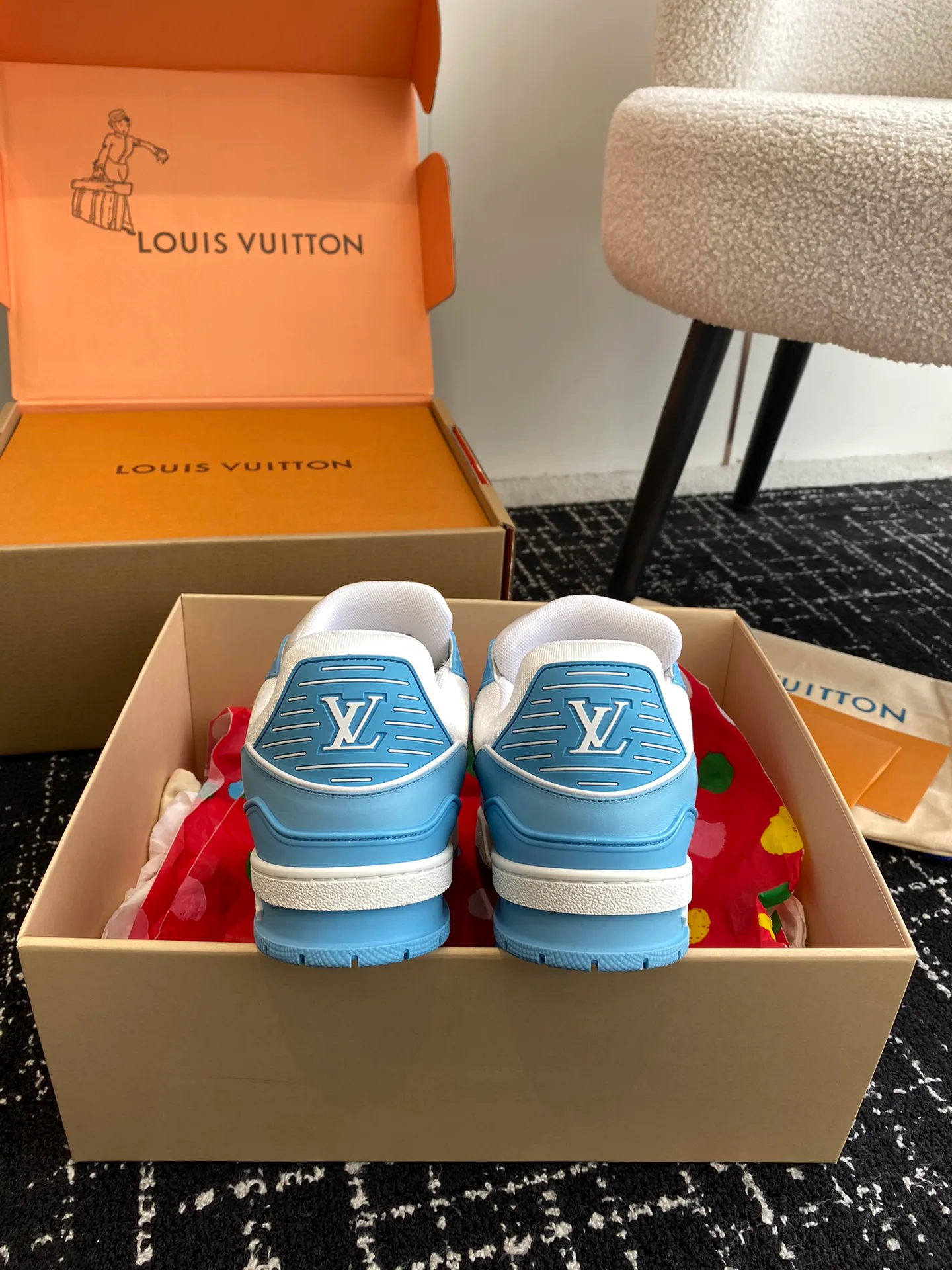 Кроссовки Женские Louis Vuitton 5790927