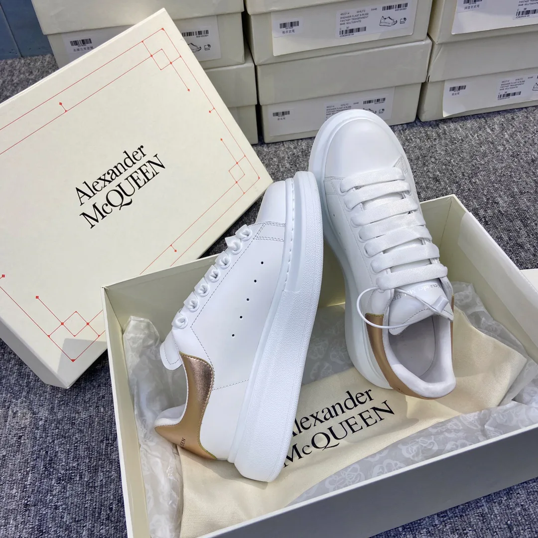 Кроссовки Женские Alexander Mcqueen 17963416