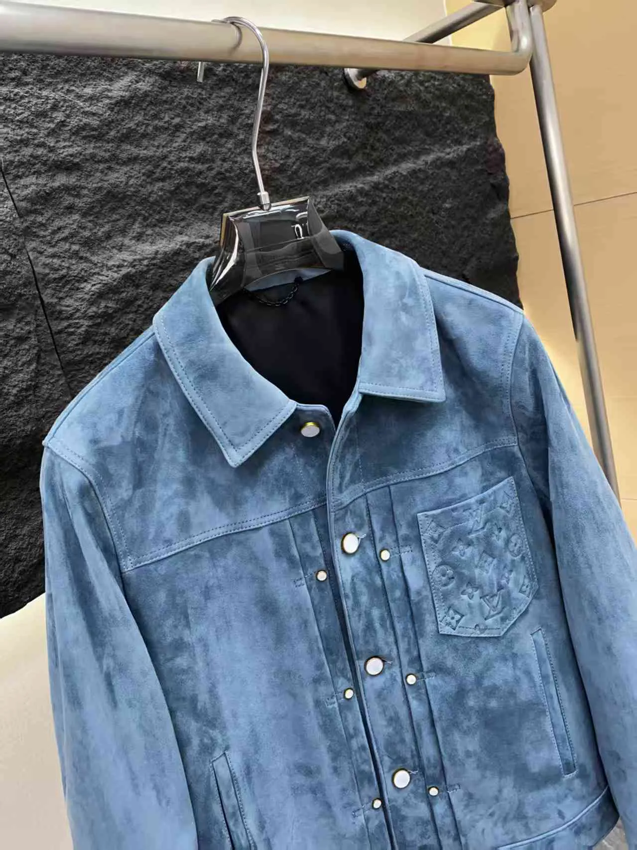 Куртки И Пуховики Мужские Louis Vuitton 392054