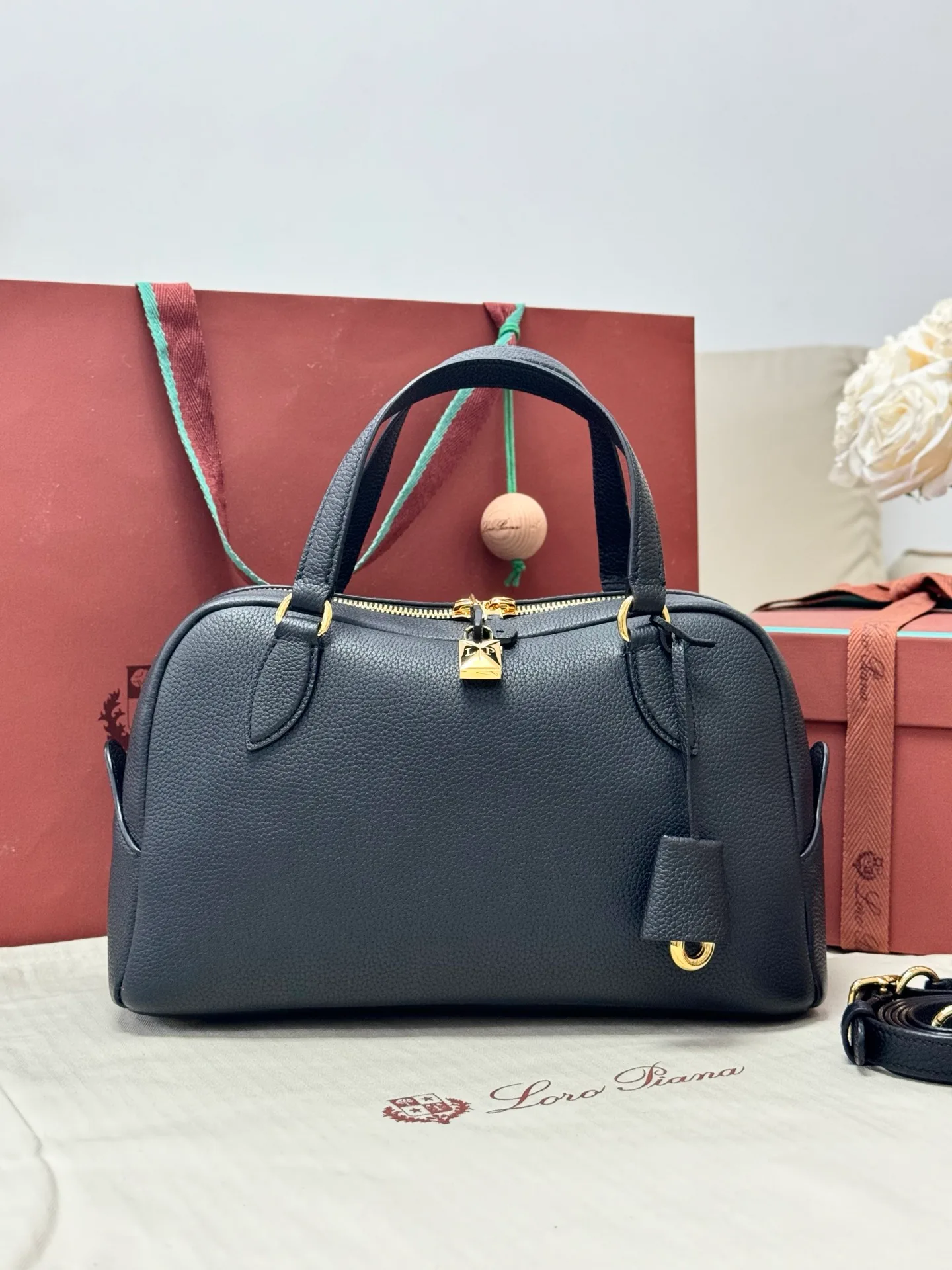 Классические Сумки Женские Loro Piana 11472677